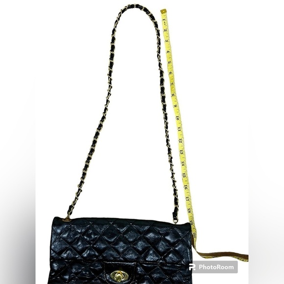 Vintage Black Quilted Gold Chain Handbag - Picture 4 of 10